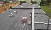 Obrzek - Zateplení ploché střechy panelového domu